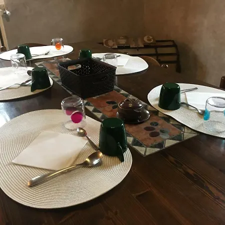 New Flowers Farm Nocleg ze śniadaniem 3*