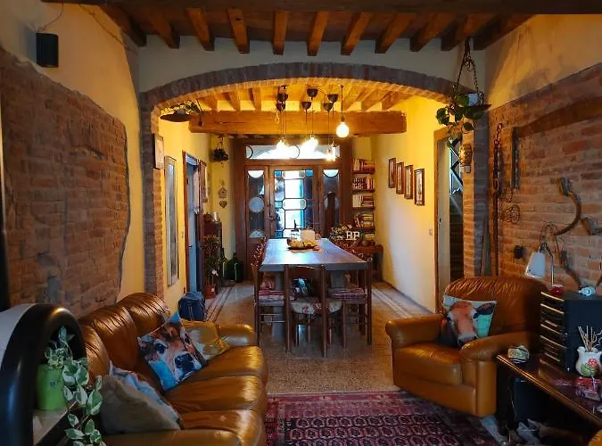 New Flowers Farm Oda ve Kahvaltı 3*