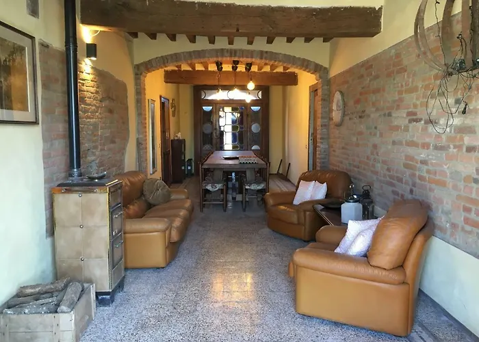 New Flowers Farm Oda ve Kahvaltı 3*